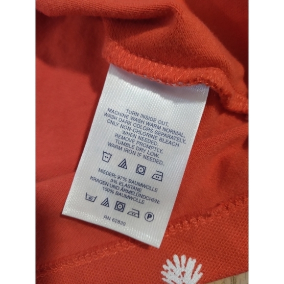 Lands' End red collared polo with shell print - Picture 6 of 8